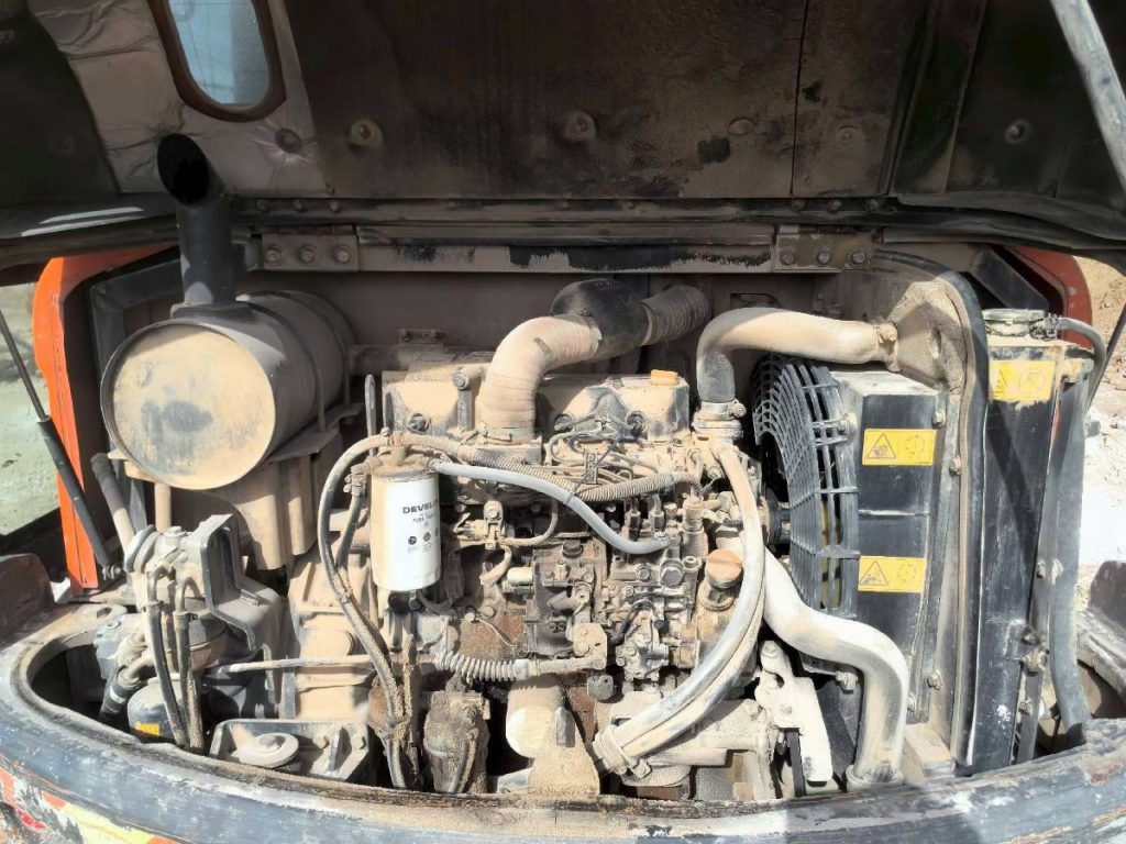 On-Site Construction Experience: Maintenance Records of Excavator and Loader Core Hydraulic Components