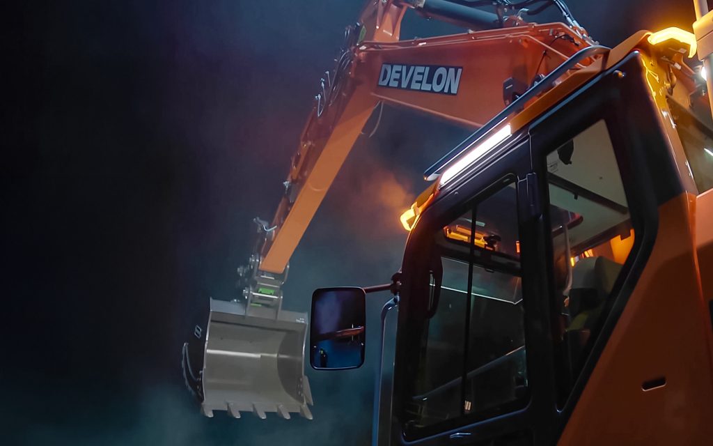 Why Forged Bucket Teeth Cost More in Heavy-Duty Excavation Applications