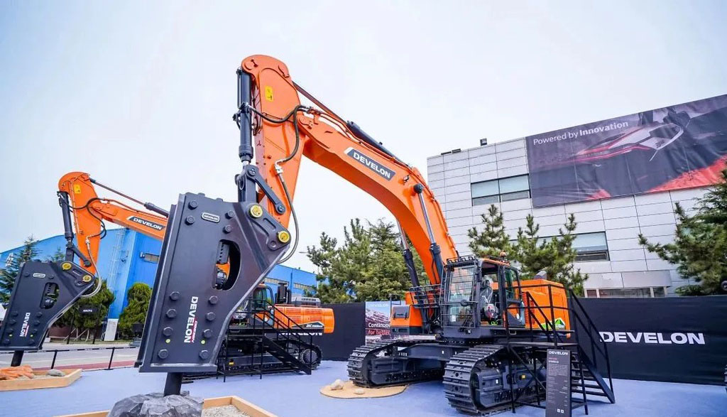 Hydraulic Breaker Seal Replacement Solution: Reducing Maintenance Costs and Improving Equipment Uptime